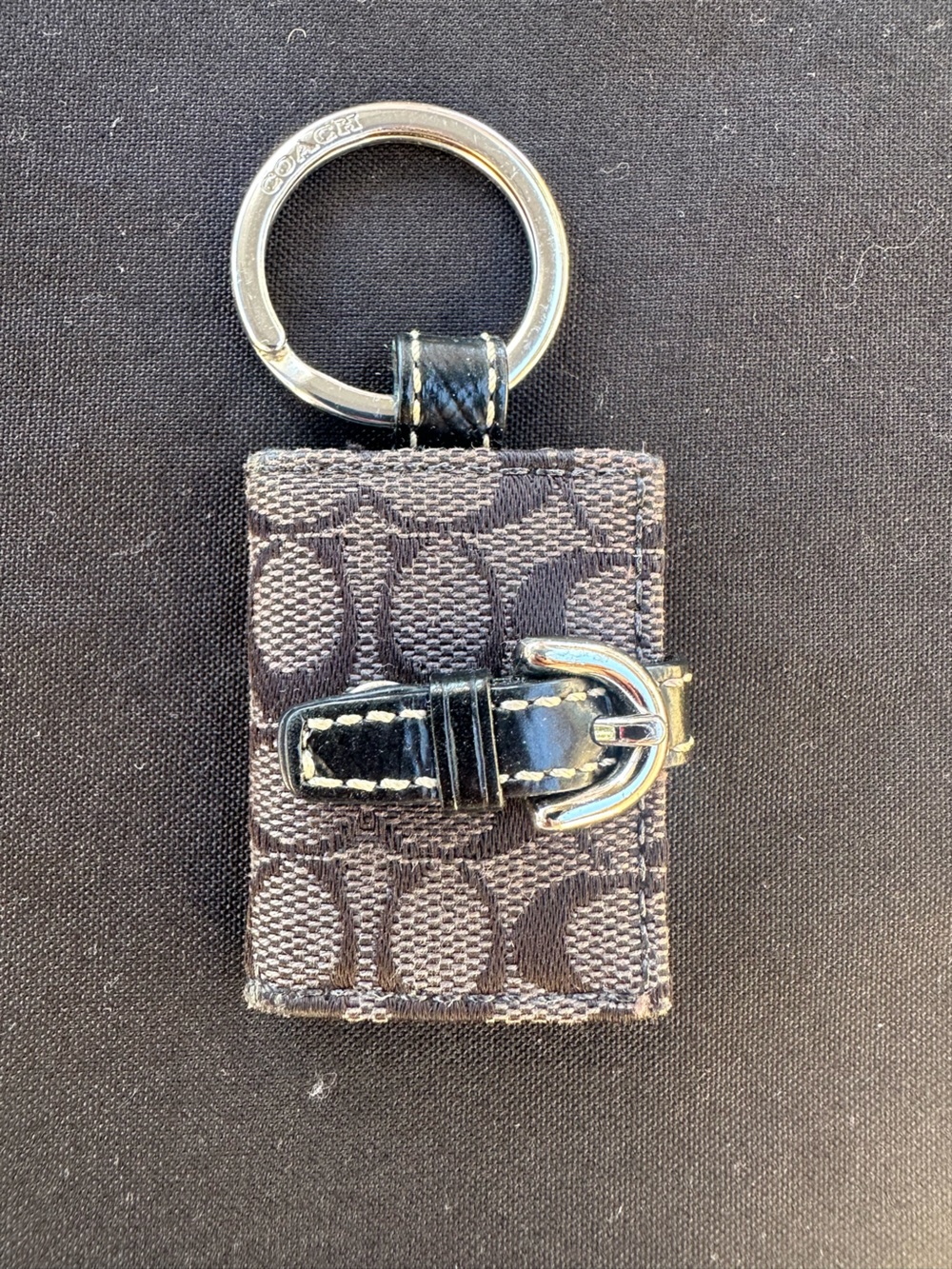 🖤Y2K Coach Black Signature C Coach Mini Photo Keychain 🖤